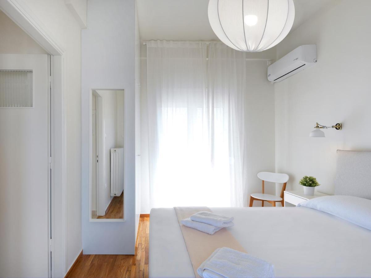 Modern Penthouse Overlooking Halkis Chalkís 外观 照片