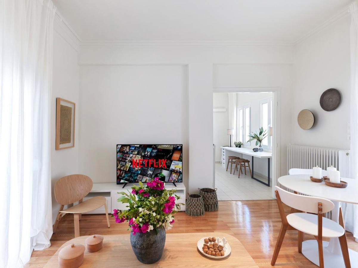 Modern Penthouse Overlooking Halkis Chalkís 外观 照片